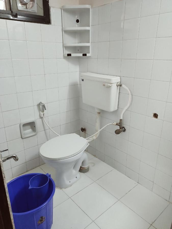 Hotel Maple Regency Kochi Екстер'єр фото